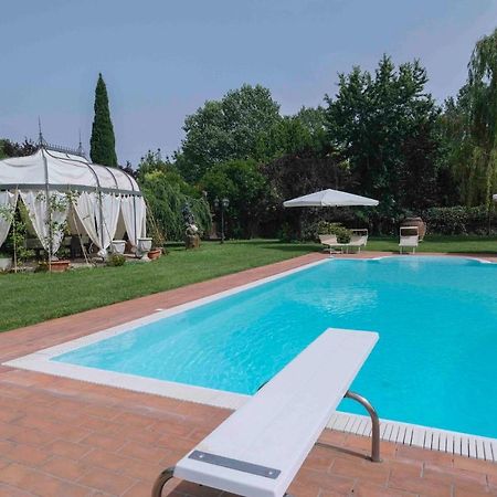 Villa Luxury Pool & Garden Pise Extérieur photo