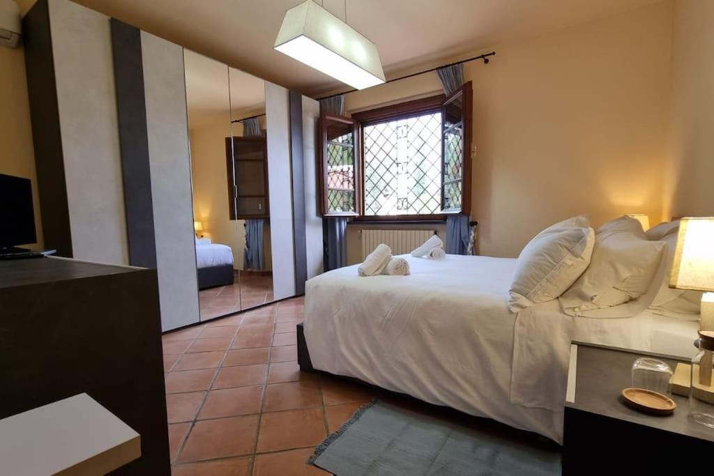 Villa Luxury Pool & Garden Pise Extérieur photo